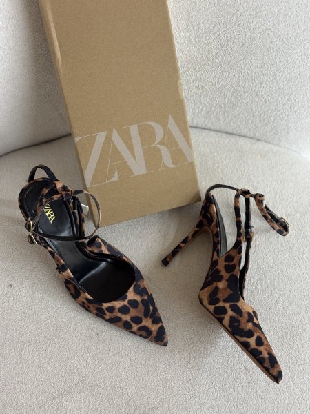 Zara heel